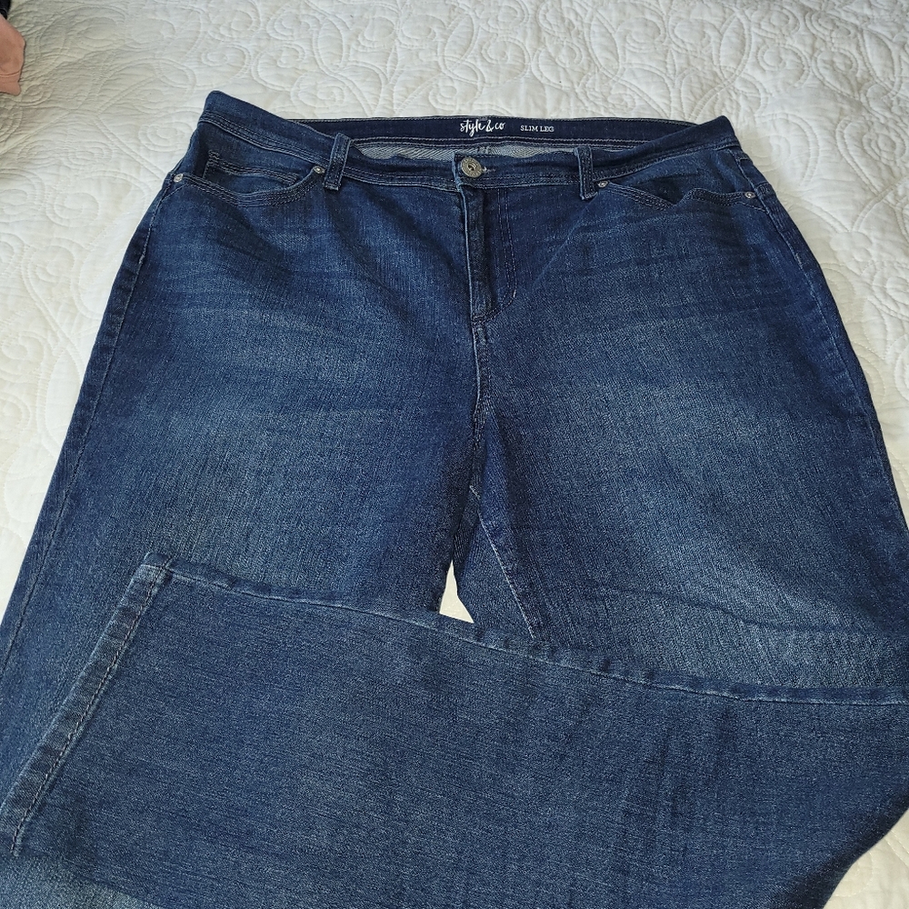 Style & Co slim leg jeans size 16